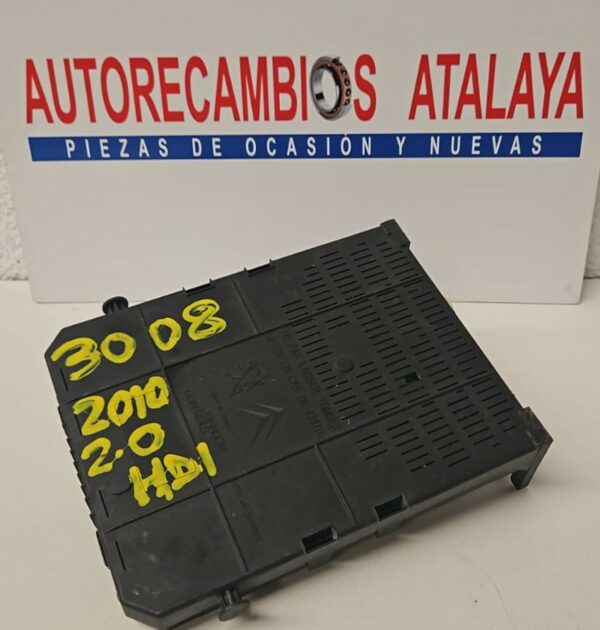 CAJA RELE FUSIBLES 2.0 HDI PEUGEOT 3008 AÑO 2010