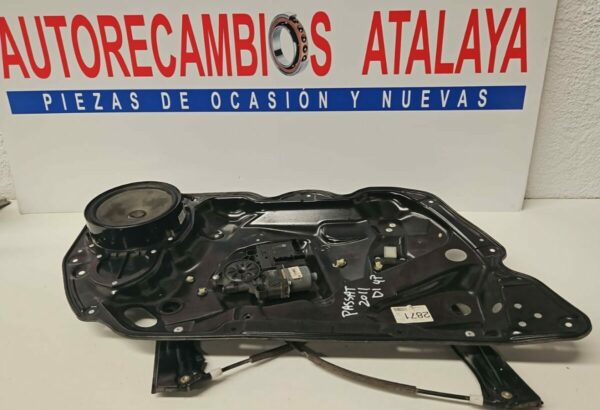 ELEVALUNAS DELANTERA IZQUIERDA 4 PUERTAS VOLKSWAGEN PASSAT AÑO 2011