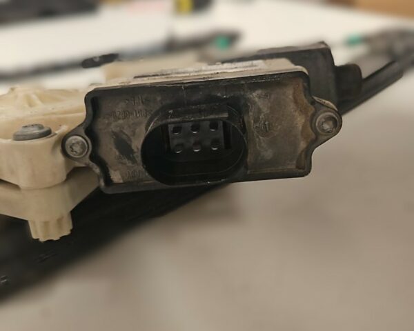 ELEVALUNAS DELANTERO DERECHO BMW X3 AÑO 2007 - Imagen 4