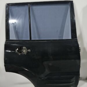 PUERTA TRASERA DERECHA MITSUBISHI MONTERO DID AÑO 2001