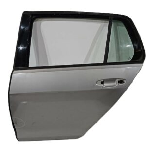 PUERTA TRASERA IZQUIERDA VOLKSWAGEN GOLF VII AĂO 2015 5 PUERTAS