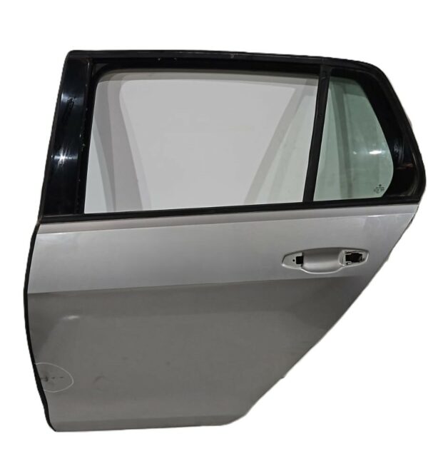 PUERTA TRASERA IZQUIERDA VOLKSWAGEN GOLF VII AÑO 2015 5 PUERTAS