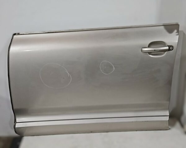 PUERTA DELANTERA IZQUIERDA VOLKSWAGEN TOUAREG AÑO 2005