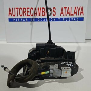 CERRADURA TRASERA DERECHA NISSAN JUKE AÑO 2017