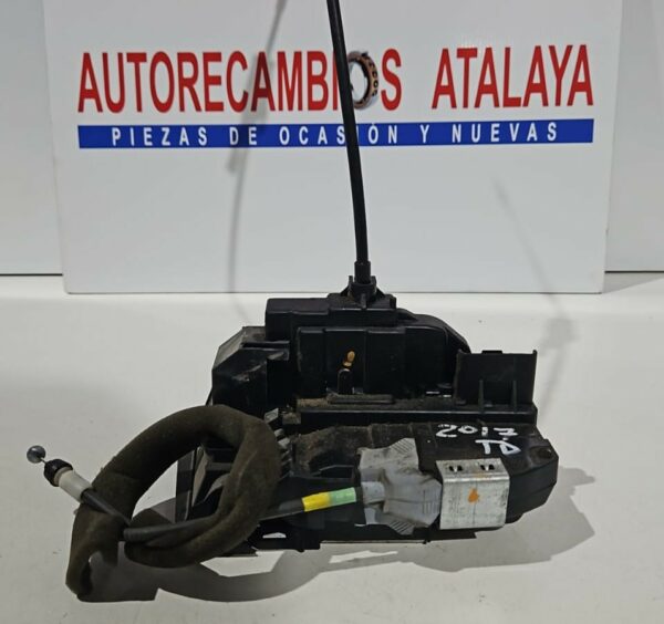 CERRADURA TRASERA DERECHA NISSAN JUKE AÑO 2017