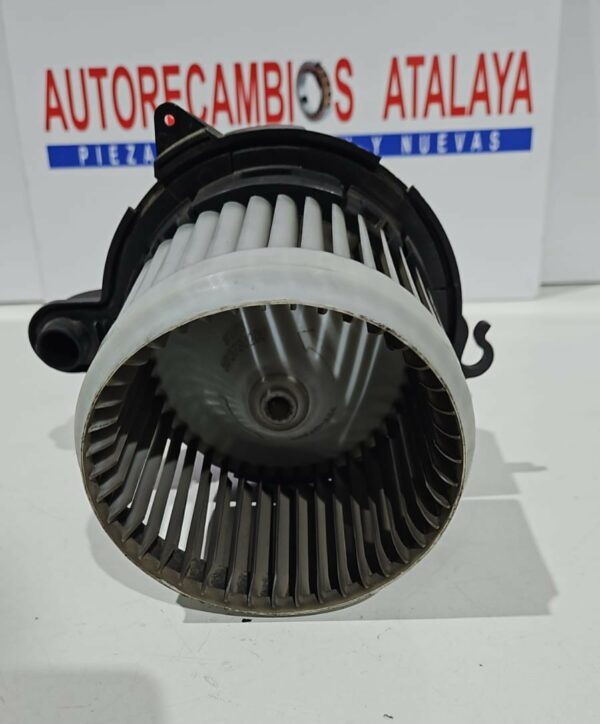 VENTILADOR INTERIOR DACIA LODGY AÑO 2019 - Imagen 4