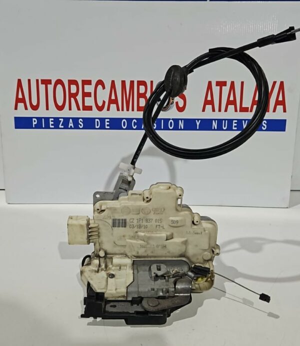 CERRADURA DELANTERA IZQUIERDA VOLKSWAGEN EOS AÑO 2010 3 PUERTAS