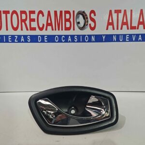 MANETA INTERIOR TRASERA DERECHA RENAULT CLIO IV AÑO 2014