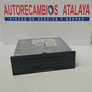 UNIDAD CENTRAL DE CONTROL MULTIMEDIA/NAVEGACION GPS VOLKSWAGEN GOLF VII AÑO