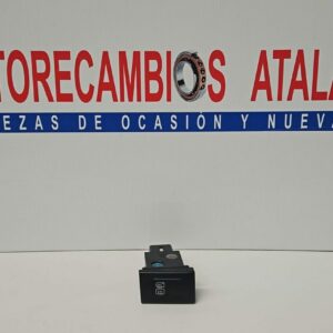 INTERRUPTOR DEL CALEFACTOR/DESEMPAÑADOR TRASERO SSANGYONG REXTON AÑO 2006