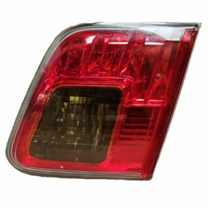 PILOTO INTERIOR TRASERO DERECHO 4 PUERTAS TOYOTA AVENSIS AÑO 2008-