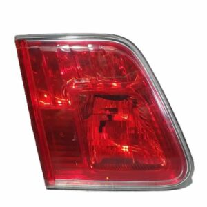 PILOTO INTERIOR TRASERO IZQUIERDO 4 PUERTAS TOYOTA AVENSIS AÑO 2008-