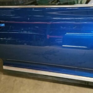 PUERTA DELANTERA DERECHA VOLKSWAGEN TOUAREG AÑO 2004