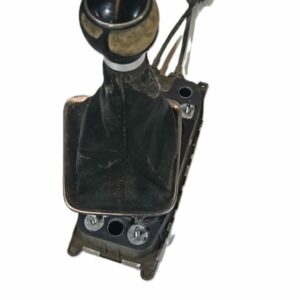 PALANCA DE CAMBIO 2.0 TDI 6 VELOCIDADES VOLKSWAGEN TIGUAN AÑO 2010