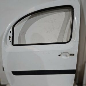 PUERTA DELANTERA IZQUIERDA RENAULT KANGOO AÑO 2010
