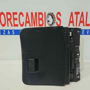 GUANTERA NISSAN JUKE AÑO 2016