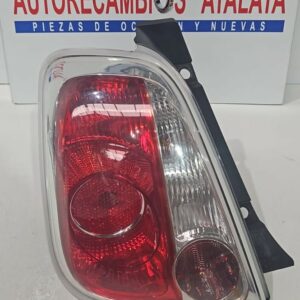 PILOTO TRASERO IZQUIERDO FIAT 500 AÑO 2010 3 PUERTAS