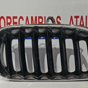 REJILLA DELANTERA DERECHA BMW X3 AÑO 2003-2010