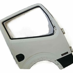 PUERTA DELANTERA DERECHA NISSAN CABSTAR AÑO 2007