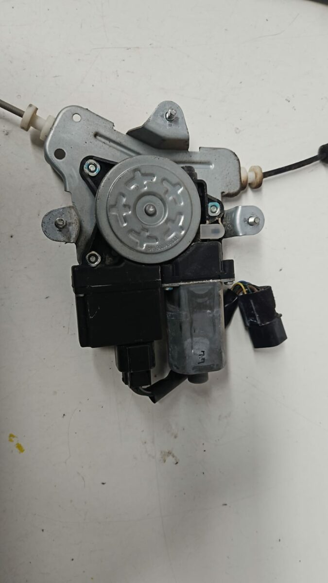 ELEVALUNAS DELANTERA IZQUIERDA CHEVROLET CAPTIVA AÑO 07-11 - Imagen 4