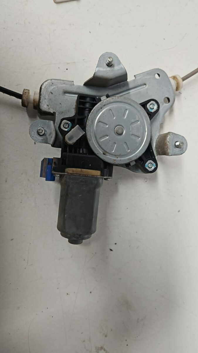 ELEVALUNAS DELANTERA DERECHA CHEVROLET CAPTIVA AÑO 07-11 - Imagen 4