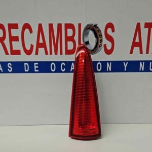 PILOTO SUPERIOR TRASERO IZQUIERDO RENAULT KANGOO AÑO 2009