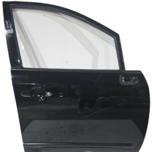 PUERTA DELANTERA DERECHA 5 PUERTAS KIA CARENS AÑO 2010