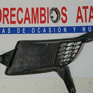 REJILLA PARAGOLPE DELANTERA DERECHA HYUNDAI I30 AÑO 2009