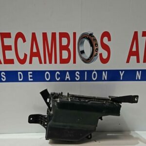 CAJA RELES FUSIBLES 1.5 GASOLINA TOYOTA PRIUS AÑO 2009