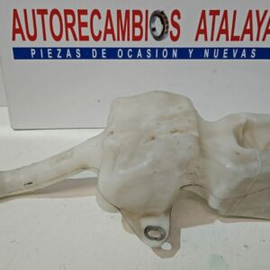 DEPOSITO LIMPIA FIAT 500 AÑO 2009