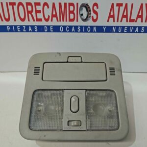 LUZ INTERIOR TECHO RENAULT KOLEOS AÑO 2010