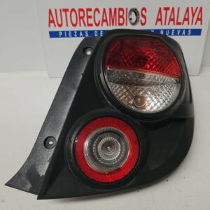 PILOTO TRASERO DERECHO 5 PUERTAS CHEVROLET AVEO AÑO 2013