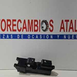 BOTONERA ELEVALUNAS TRASERA DERECHA HYUNDAI TUCSON AÑO 2019