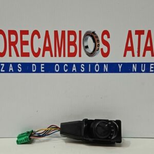MANDO DE CONTROL DE CALEFACCION Y AIRE ACONDICIONADO TRASERO DERECHO PEUGEOT 5008 AÑO 2010