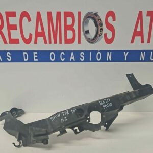 SOPORTE DE FARO DELANTERO DERECHO BMW SERIE 3 (E90-E91) AÑO 2005-2012