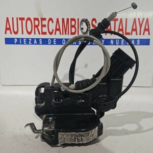 CERRADURA TRASERA DERECHA KIA CARENS AÑO 2010