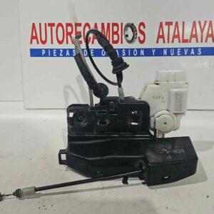 CERRADURA DELANTERA DERECHA KIA CARENS AÑO 2010