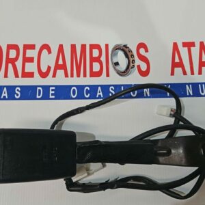 ANCLAJE CINTURON DELANTERO DERECHO MITSUBISHI GRANDIS AÑO 2007