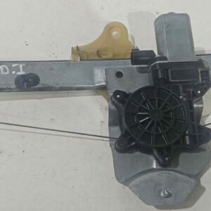 ELEVALUNAS DELANTERO IZQUIERDO RENAULT CLIO IV AÑO 2014