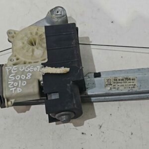 ELEVALUNAS TRASERO DERECHO PEUGEOT 5008 AÑO 2010