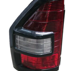 PILOTO TRASERO IZQUIERDO 5 PUERTAS MITSUBISHI MONTERO AÑO 2000-2003