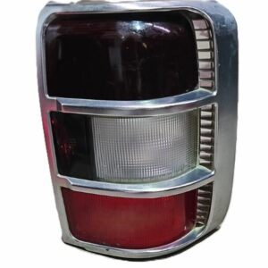 PILOTO TRASERO DERECHO MITSUBISHI MONTERO-PAJERO AÑO 1991-2003