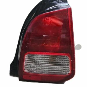 PILOTO TRASERO DERECHO 3 PUERTAS MITSUBISHI COLT AÑO 2000-2003