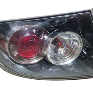 PILOTO EXTERIOR TRASERO IZQUIERDO MAZDA 3 4 PUERTAS AÑO 2006-2009