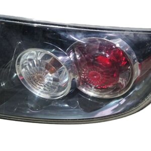 PILOTO EXTERIOR TRASERO DERECHO MAZDA 3 4 PUERTAS AÑO 2006-2009