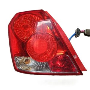 PILOTO TRASERO IZQUIERDO 3/5 PUERTAS DAEWOO KALOS AĂO 2002-2005