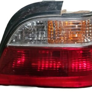 PILOTO TRASERO DERECHO DAEWOO NEXIA SEDAN AĂO 1995-1998
