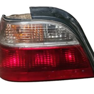 PILOTO TRASERO IZQUIERDO DAEWOO NEXIA SEDAN AĂO 1995-1998
