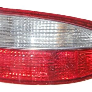 PILOTO EXTERIOR TRASERO DERECHO 3/5 PUERTAS DAEWOO LANOS AĂO 1997-2004