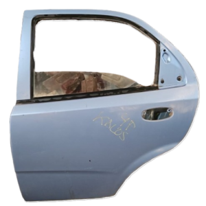 PUERTA TRASERA IZQUIERDA 4 PUERTAS CHEVROLET KALOS AÑO 2002-2005
